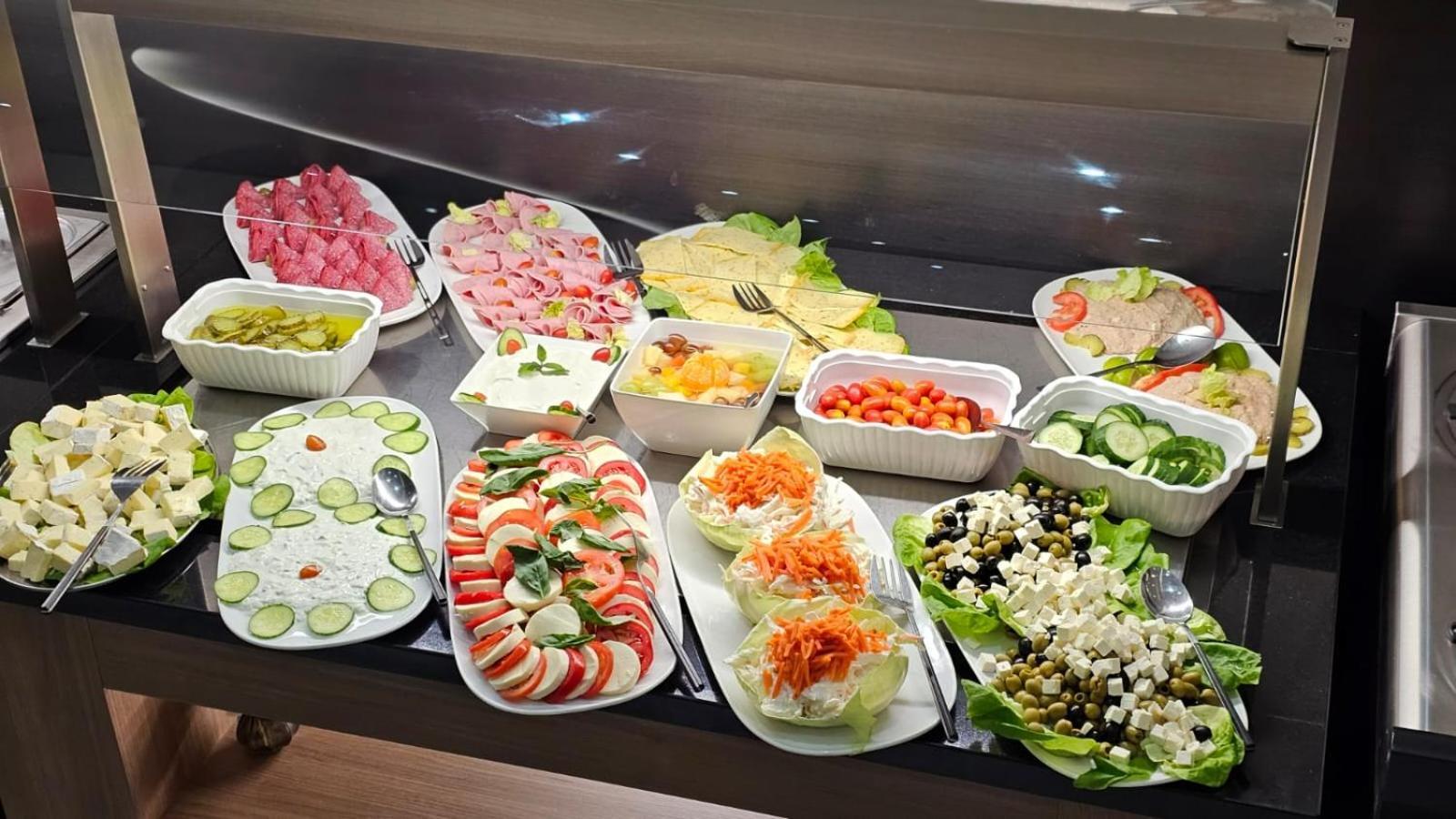 Camp-Inn Hotel Амстердам Екстериор снимка