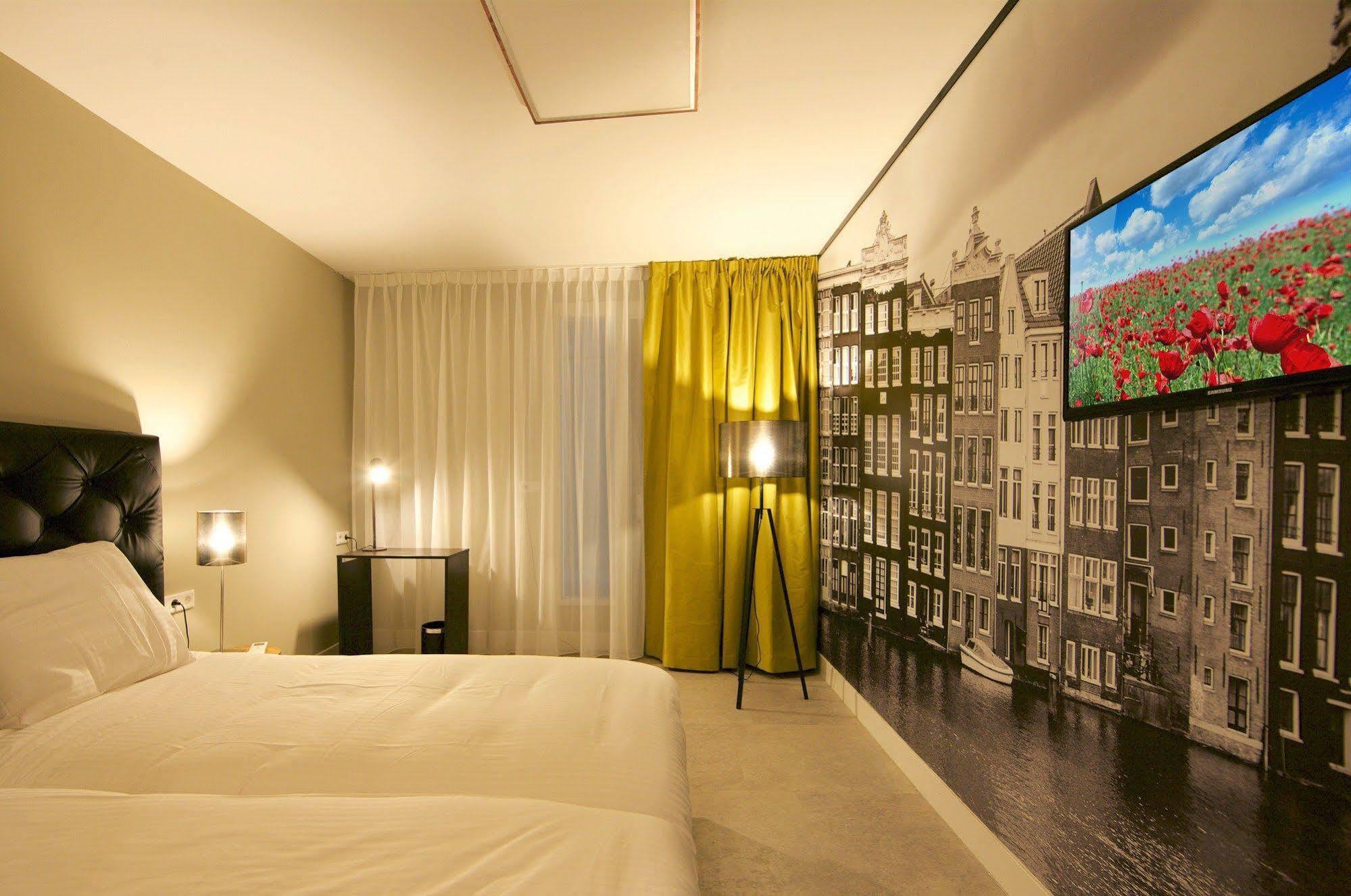 Camp-Inn Hotel Амстердам Екстериор снимка