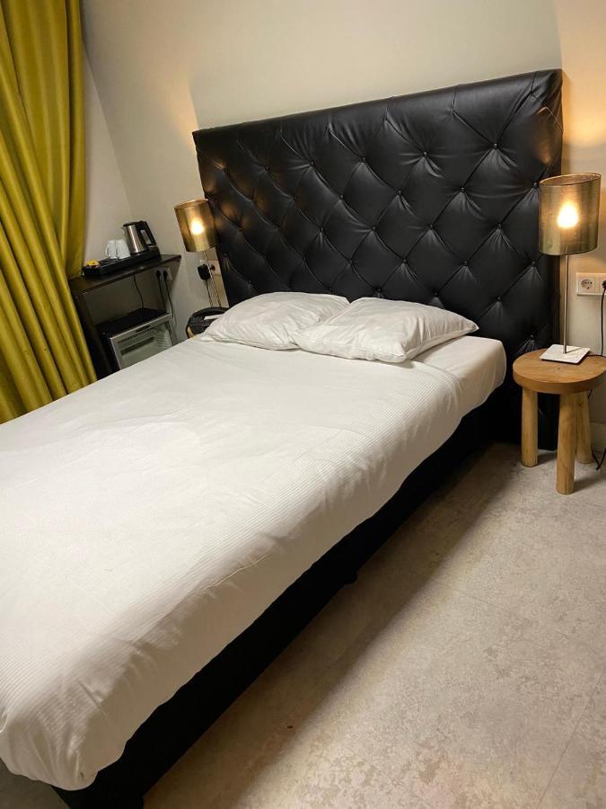 Camp-Inn Hotel Амстердам Екстериор снимка